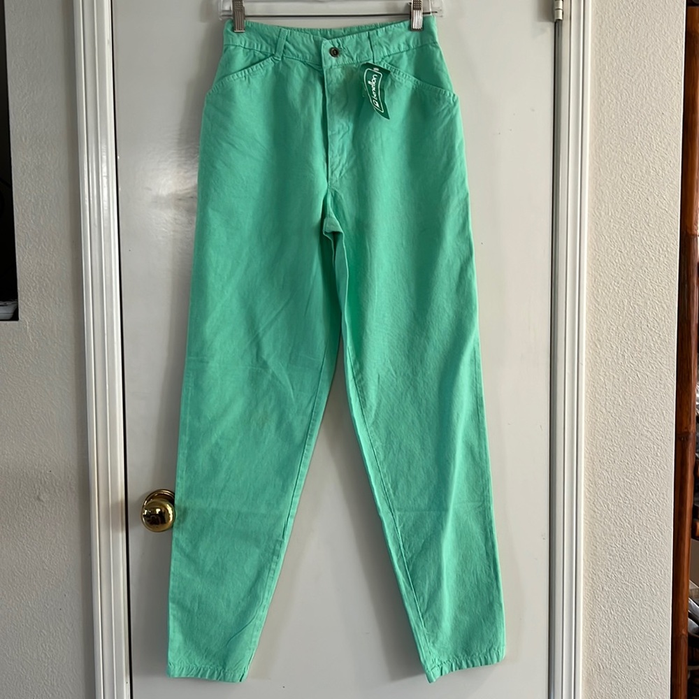 United Colors of Benetton NWT women’s mint green jeans